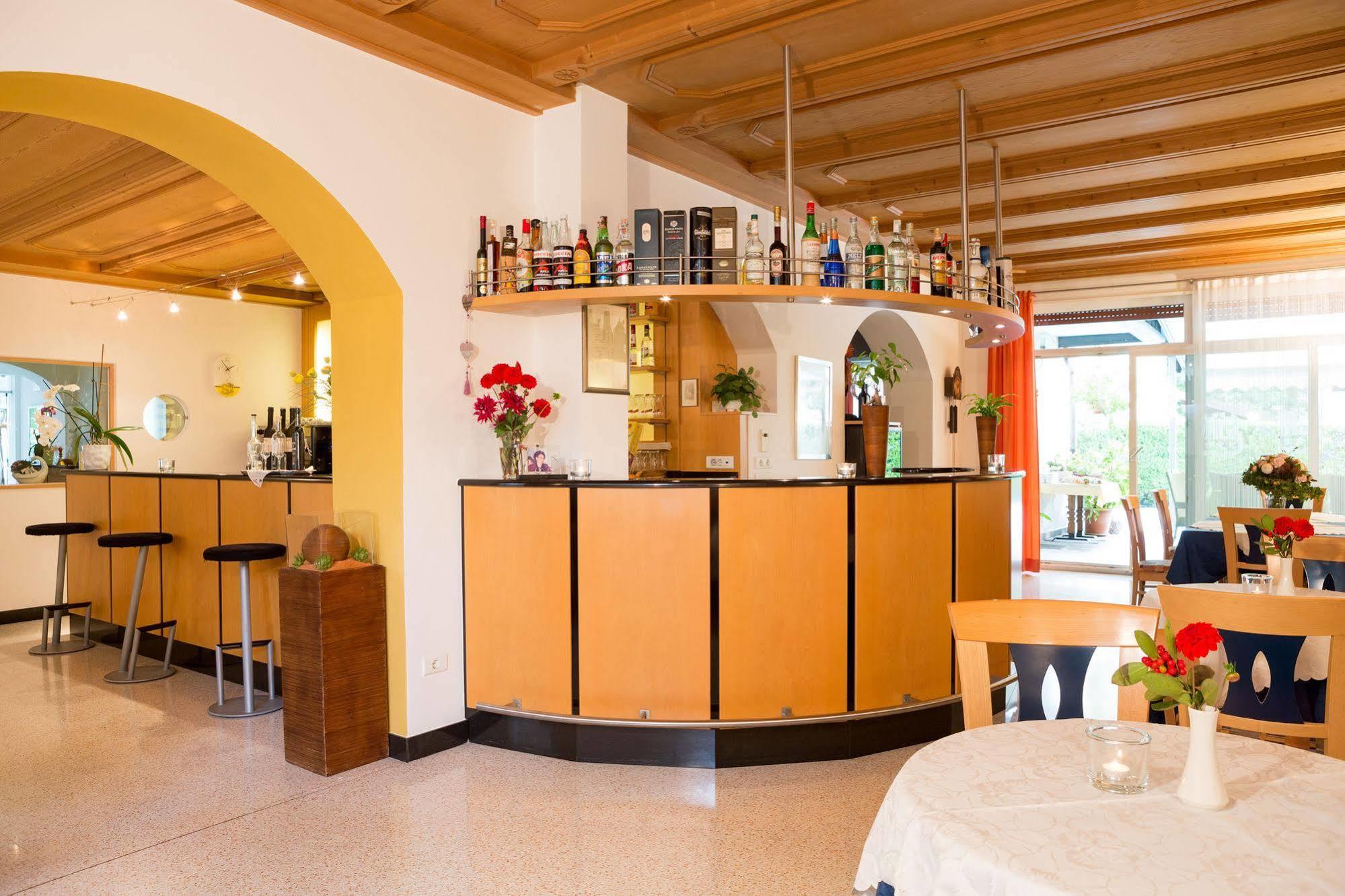 Hotel Gruberhof Merano Exterior foto